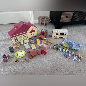 Bluey House, Furniture, Figures, Playground, Camper, Car and Additional Items